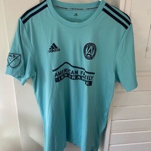 Adidas men’s Atlanta United soccer jersey Large